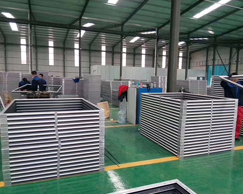 斷橋鋁耐火窗車間